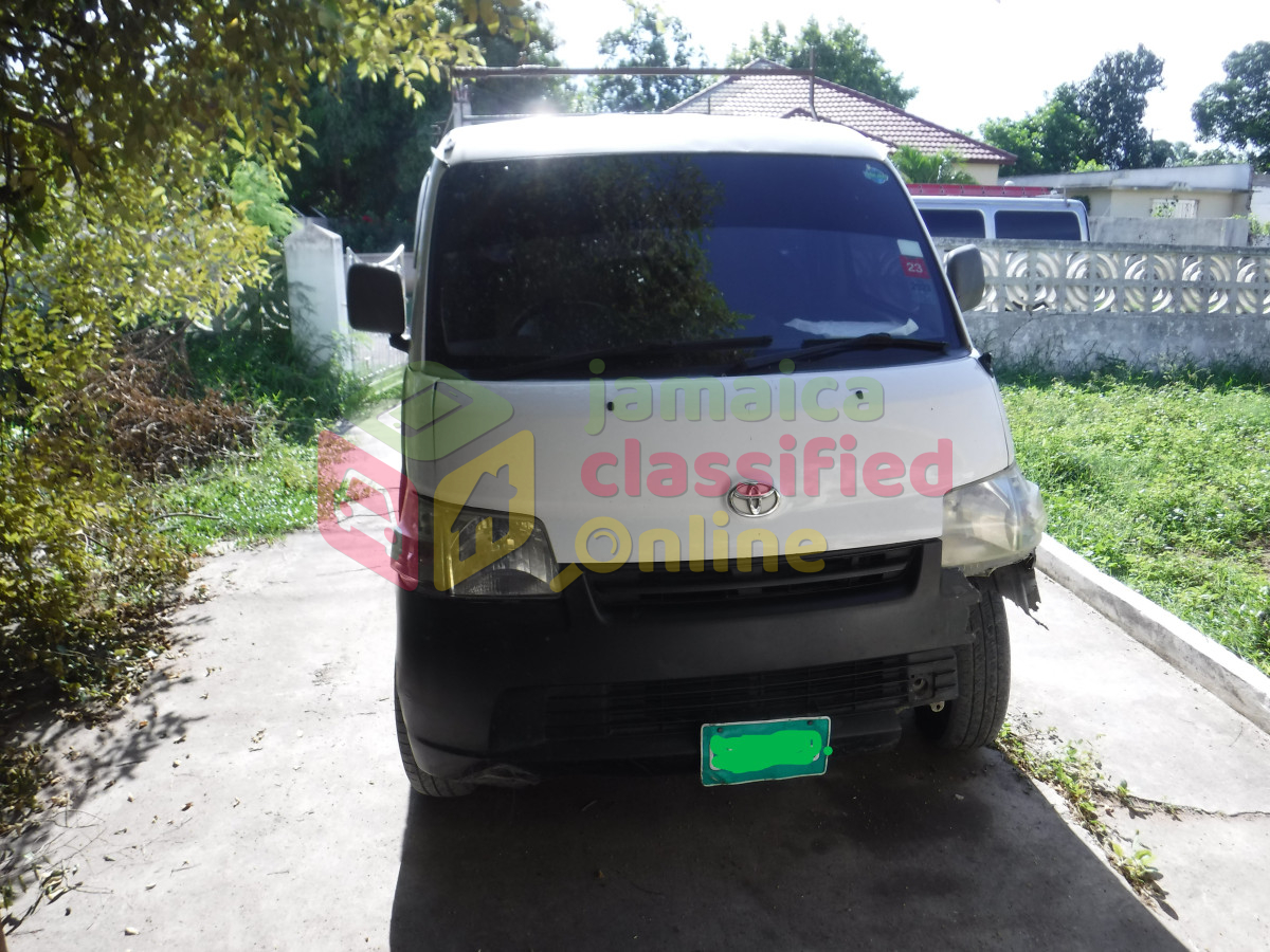 For Sale: 2011 Toyota Town Ace
