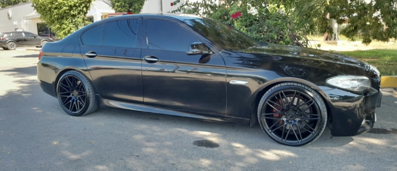 For Sale: 2012 550i BMW