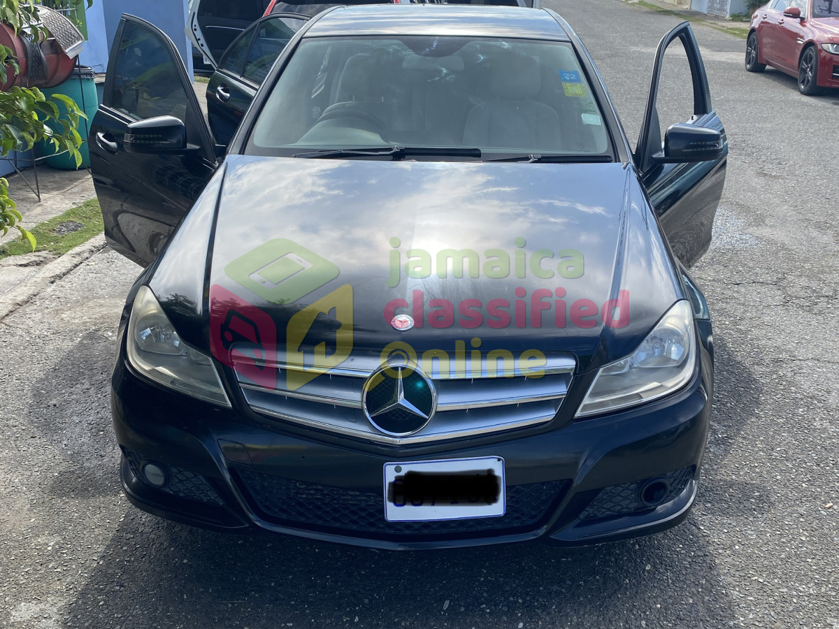 For Sale: 2012 Mercedes Benz C180