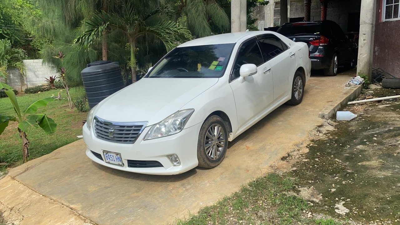 For Sale: 2012 Toyota Crown