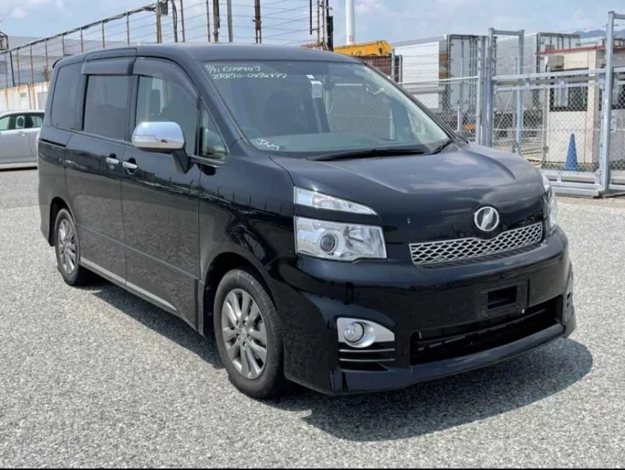 2012 Toyota voxy