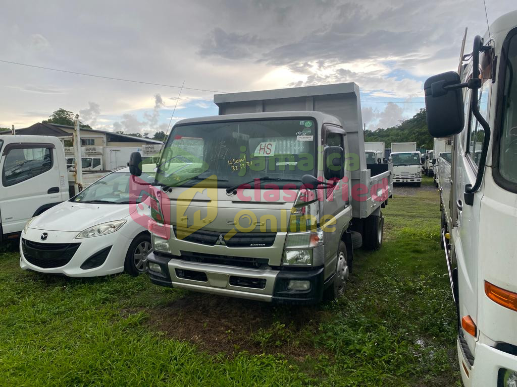 For Sale: 2013 Mitsubishi 5t Tipper