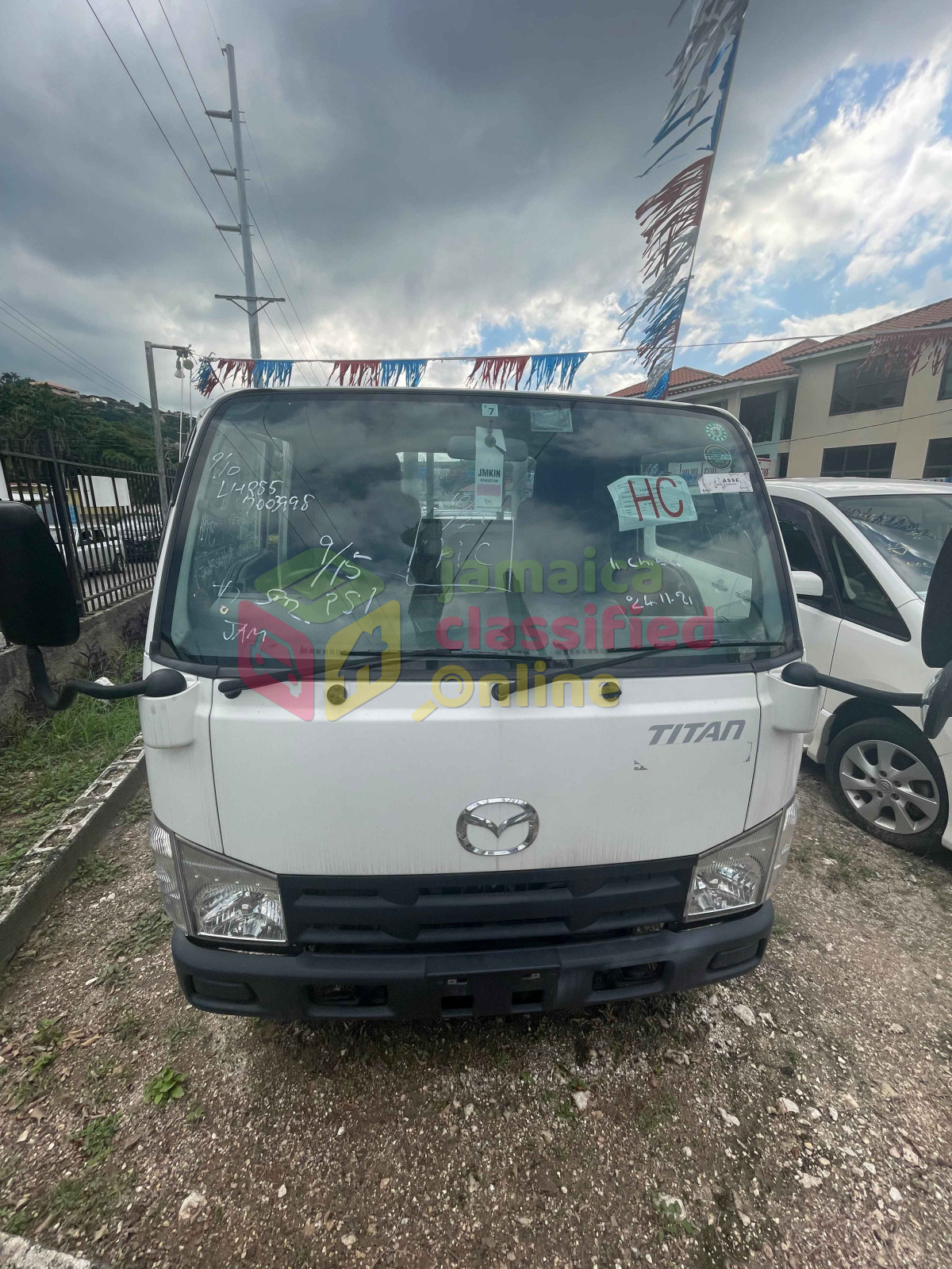 For Sale: 2013 Mazda Titan (White)