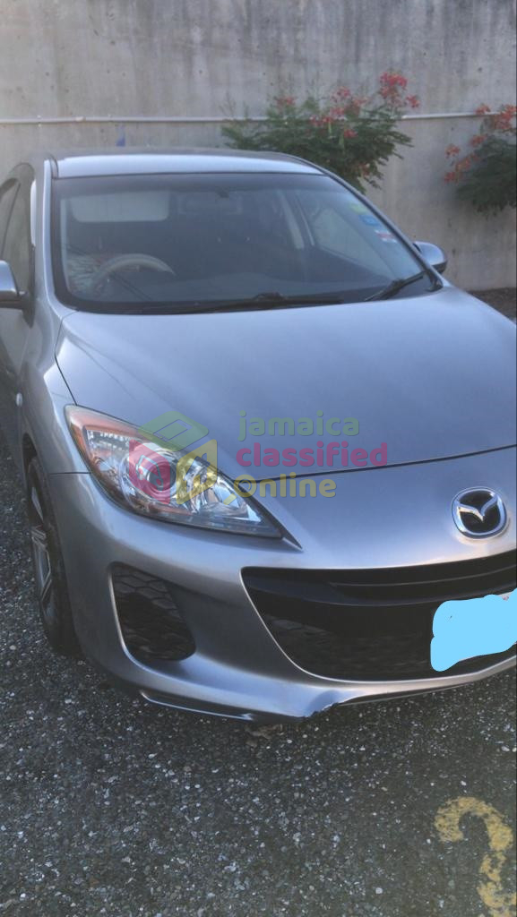 For Sale: 2013 Mazda Axela For SALE
