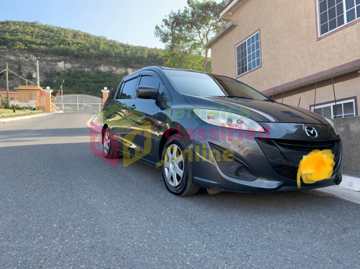 For Sale: 2013 MADZA PREMACY