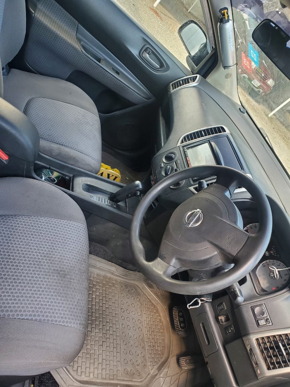 For Sale: 2013 Nissian Wingroad