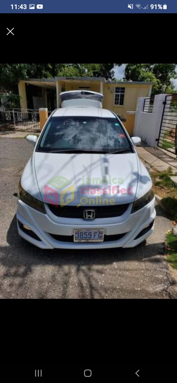 For Sale: 2012 RSZ Pearl White Honda Stream For Sale