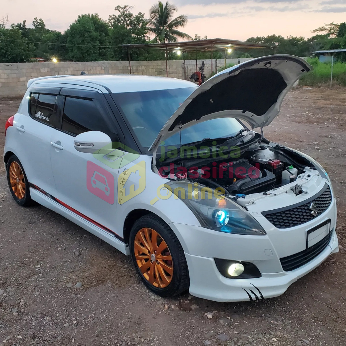 For Sale: 2013 Suzuki Swift RS
