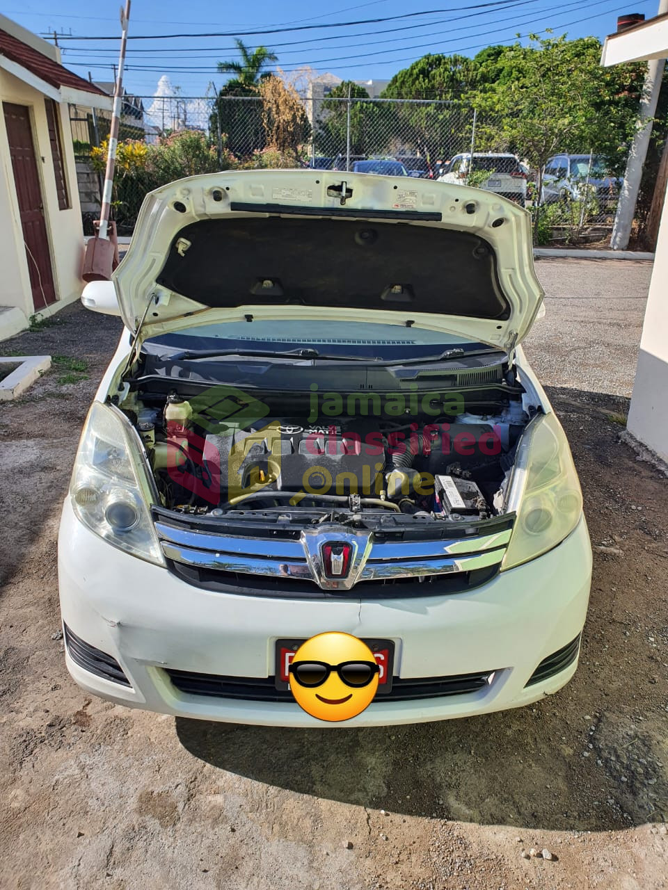 For Sale: 2013 Toyota Isis
