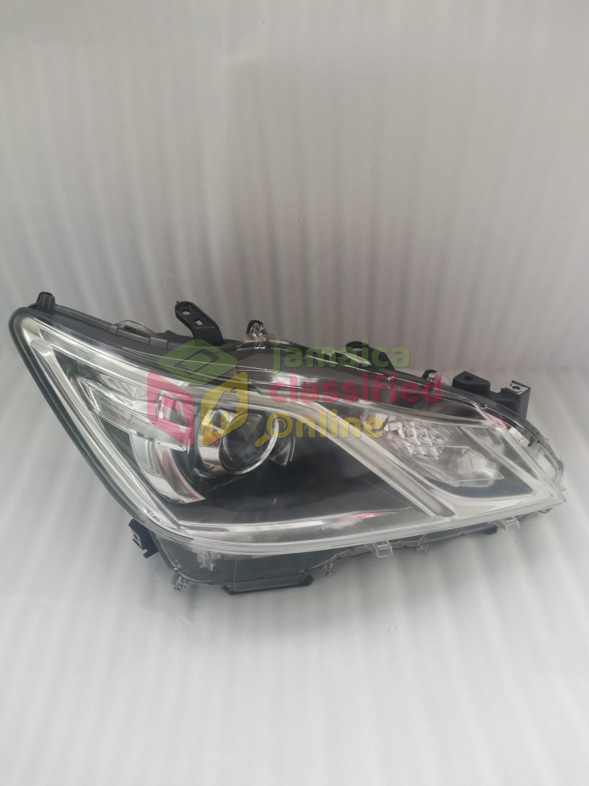 For Sale: 2013 Toyota Crown Athlete Genuine Right Headlight