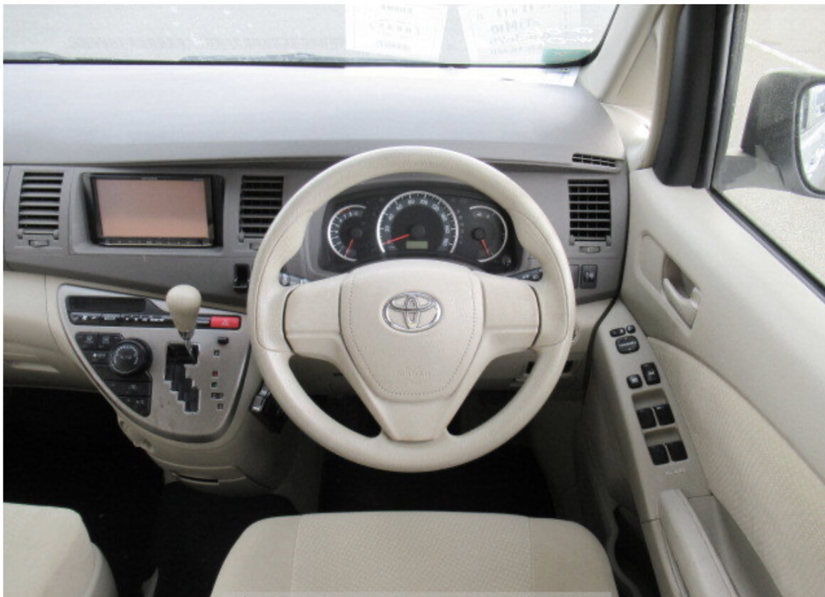 For Sale: 2014 Toyota ISIS