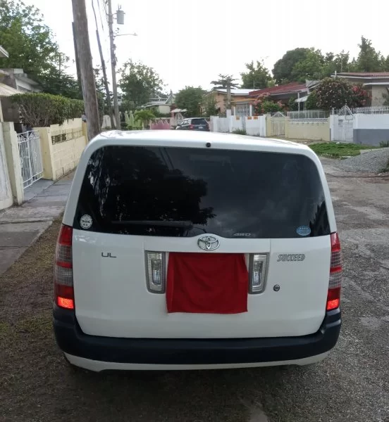 2014 Toyota Succeed