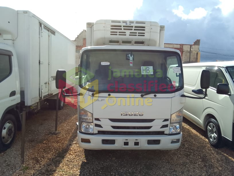 For Sale: 2015 ISUZU ELF/7TON