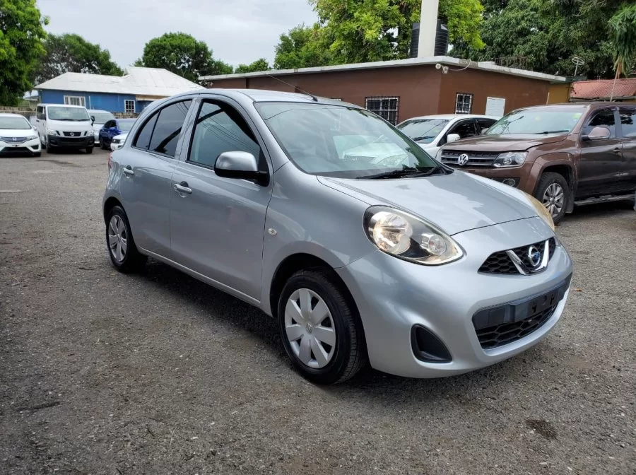 2015 Nissan March