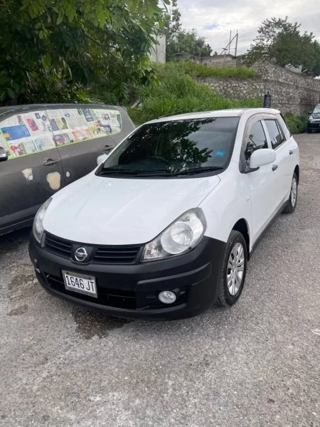 2015 Nissan AD wagon