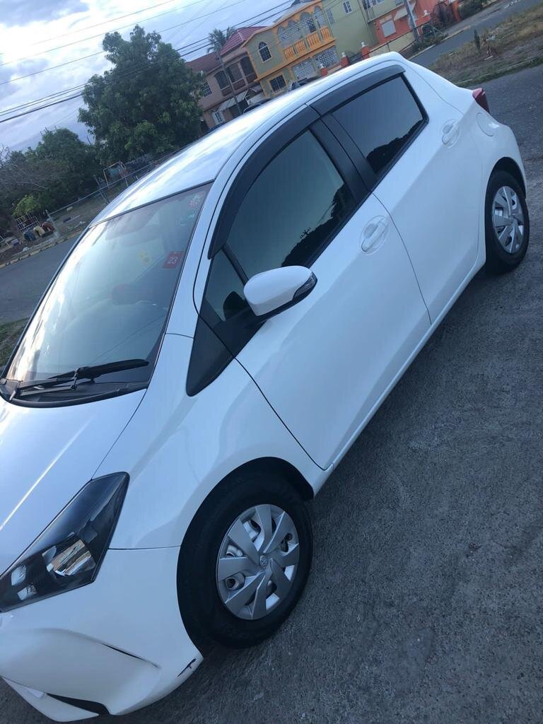 For Sale: 2015 Toyota Vitz