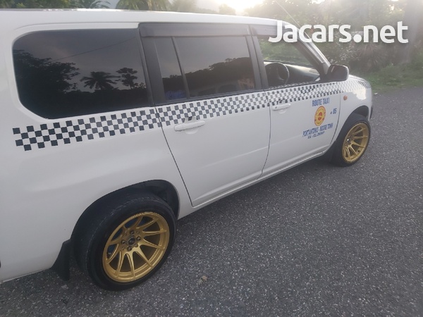 Toyota Probox 1,5L 2012
