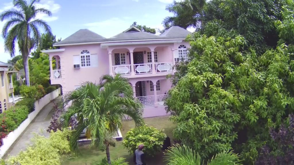 House for Sale   Montego Bay
