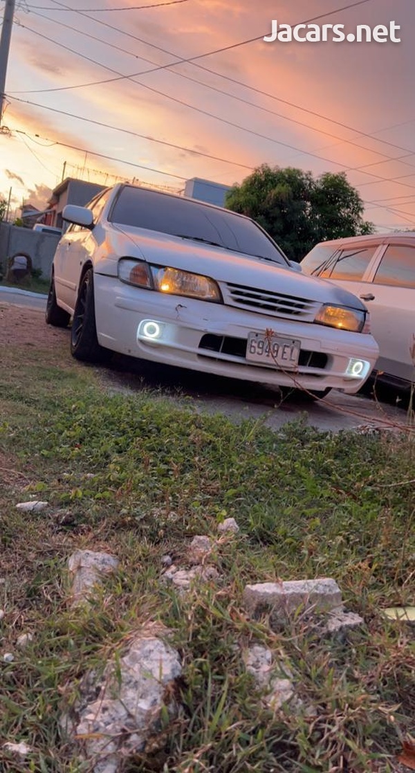 Nissan Pulsar 1,8L 1999