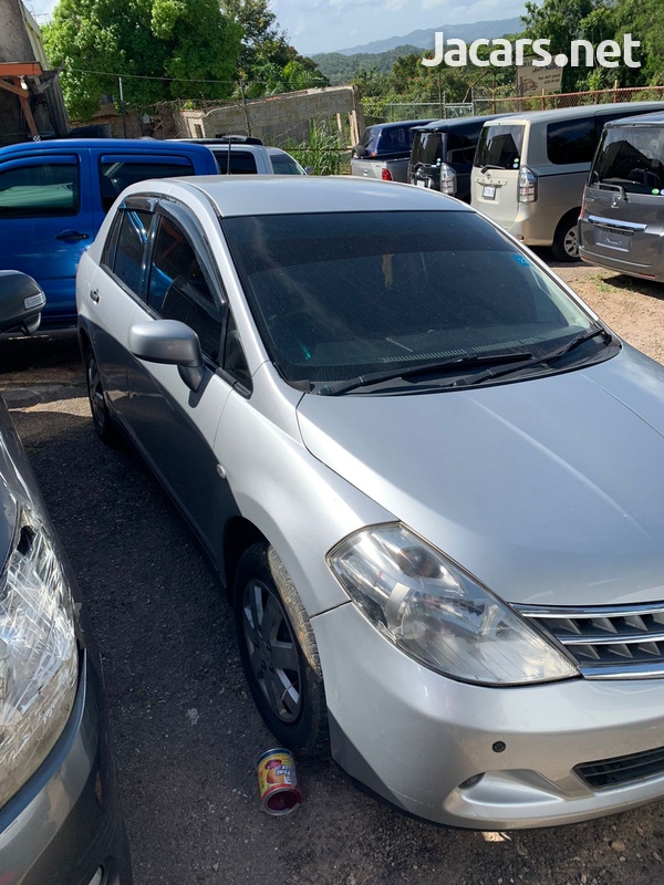 Nissan Tiida 1,5L 2012