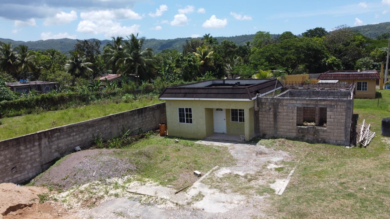 House for Sale   Spanish Town