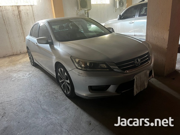 Honda Accord 2,0L 2014