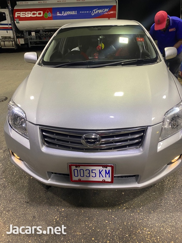 Toyota Axio 8,0L 2009