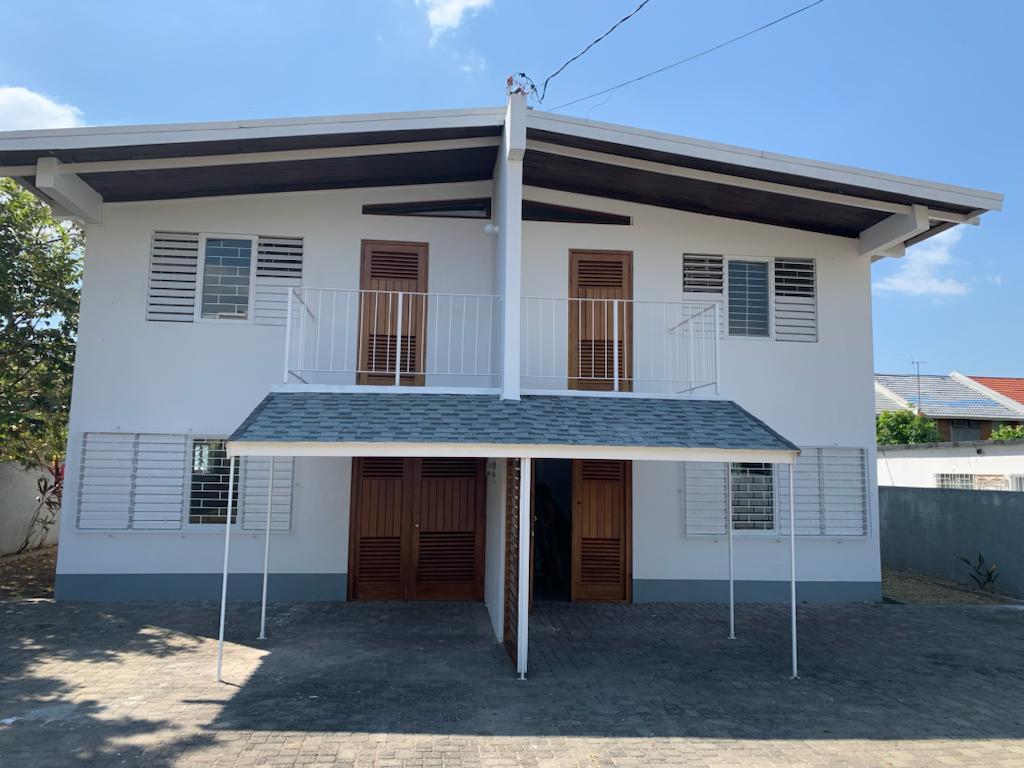 Townhouse for Rent   Kingston 8
