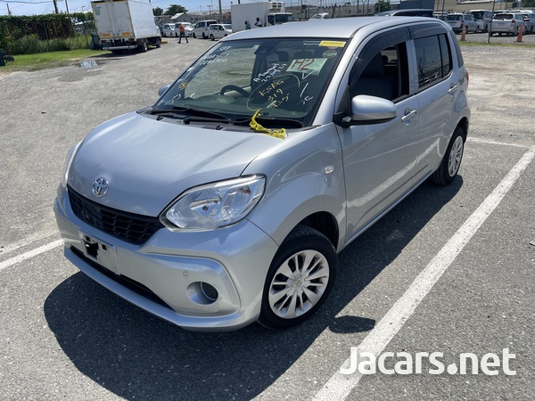 Toyota Passo 1,0L 2017