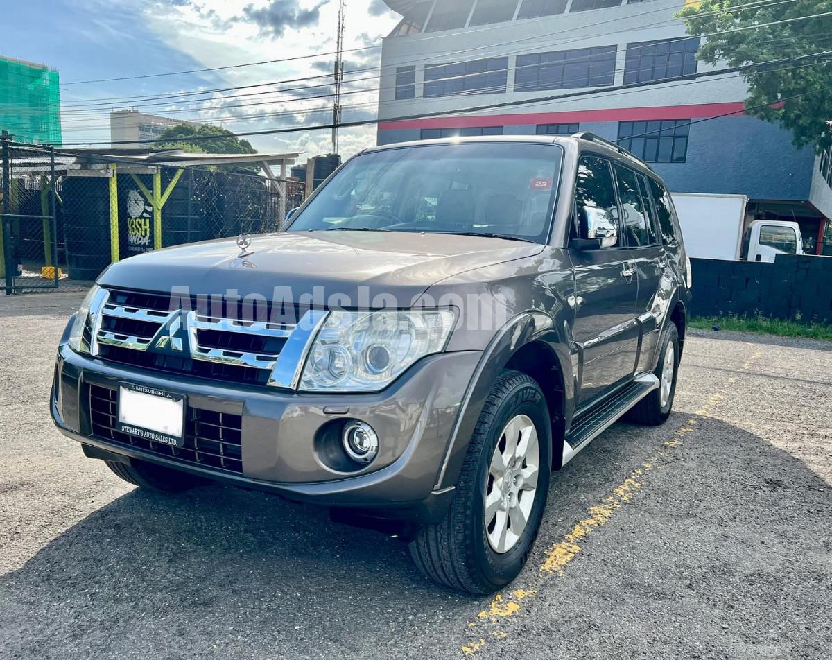 2014 Mercedes Benz Pajero