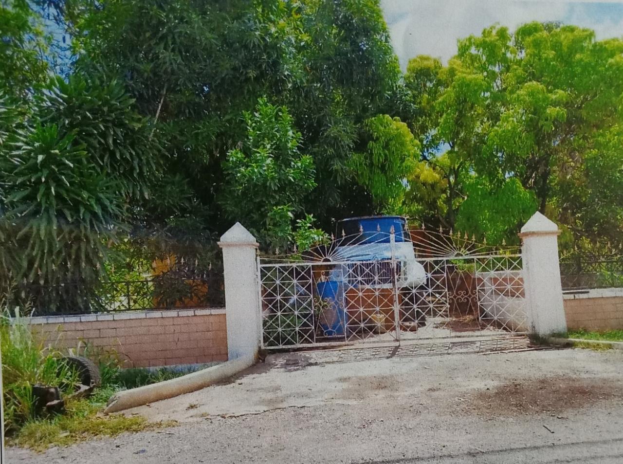 House for Private   Spanish Town