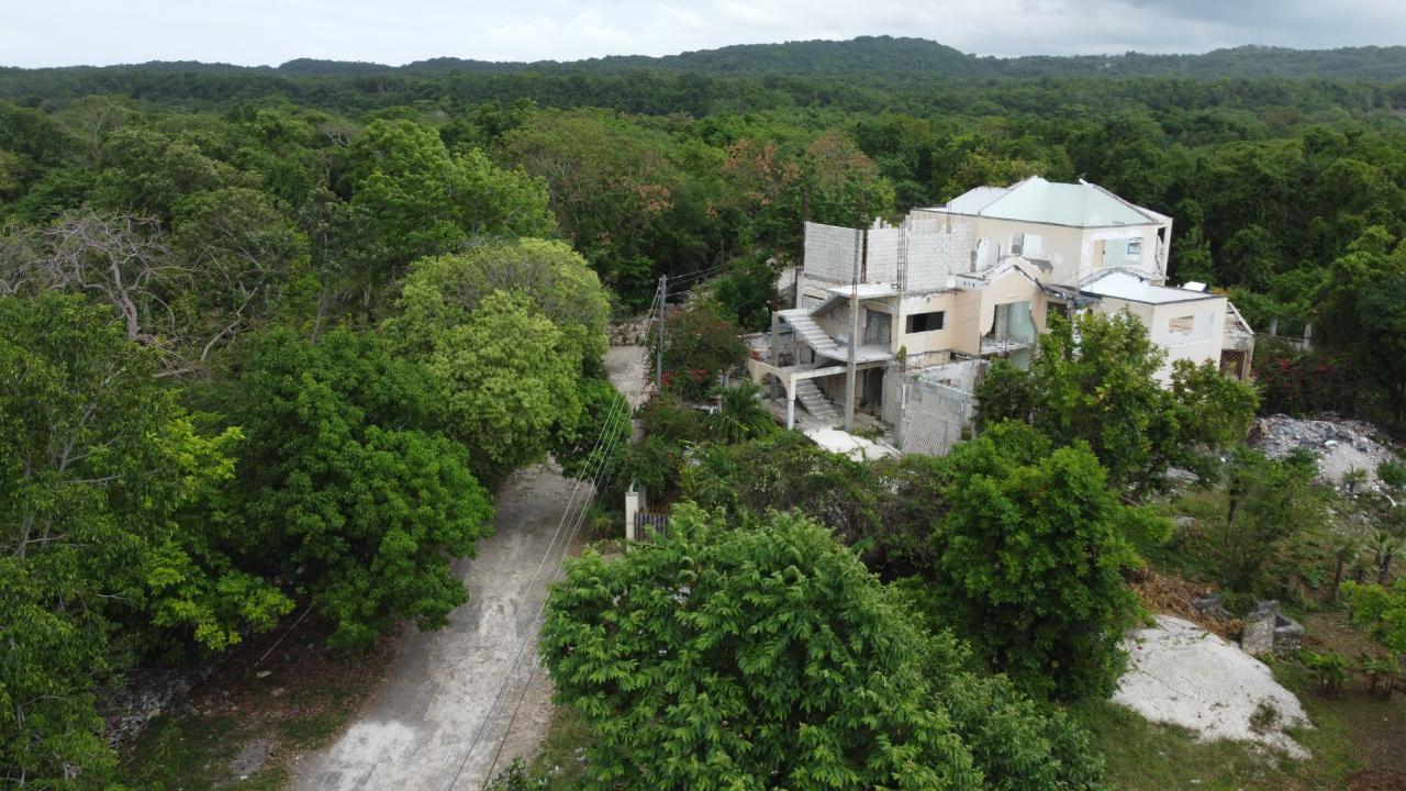 Resort Apartment/Villa for Sale   Negril