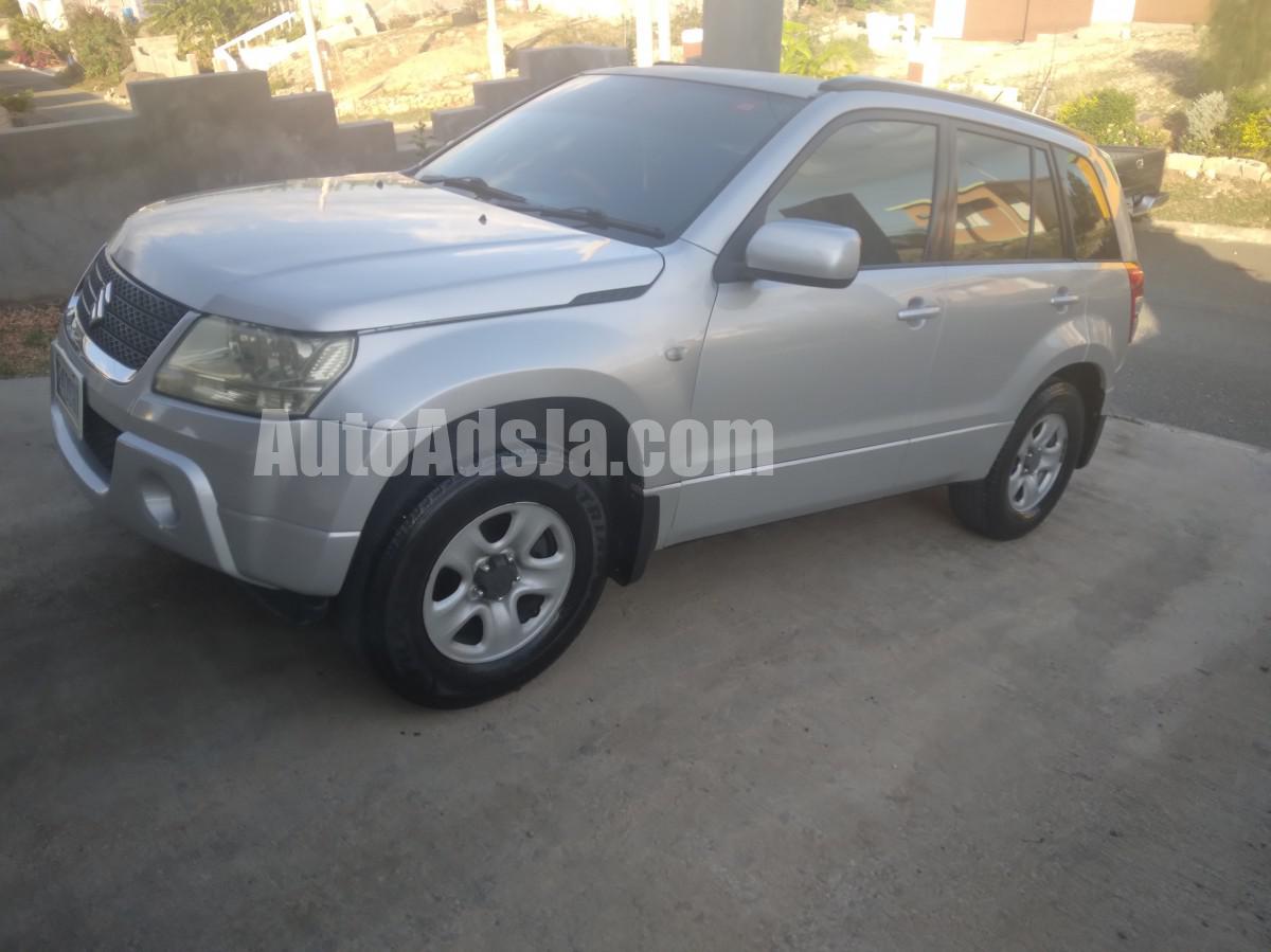2012 Suzuki Grand vitara
