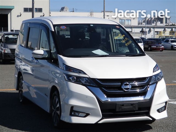 Nissan Serena 1,8L 2015