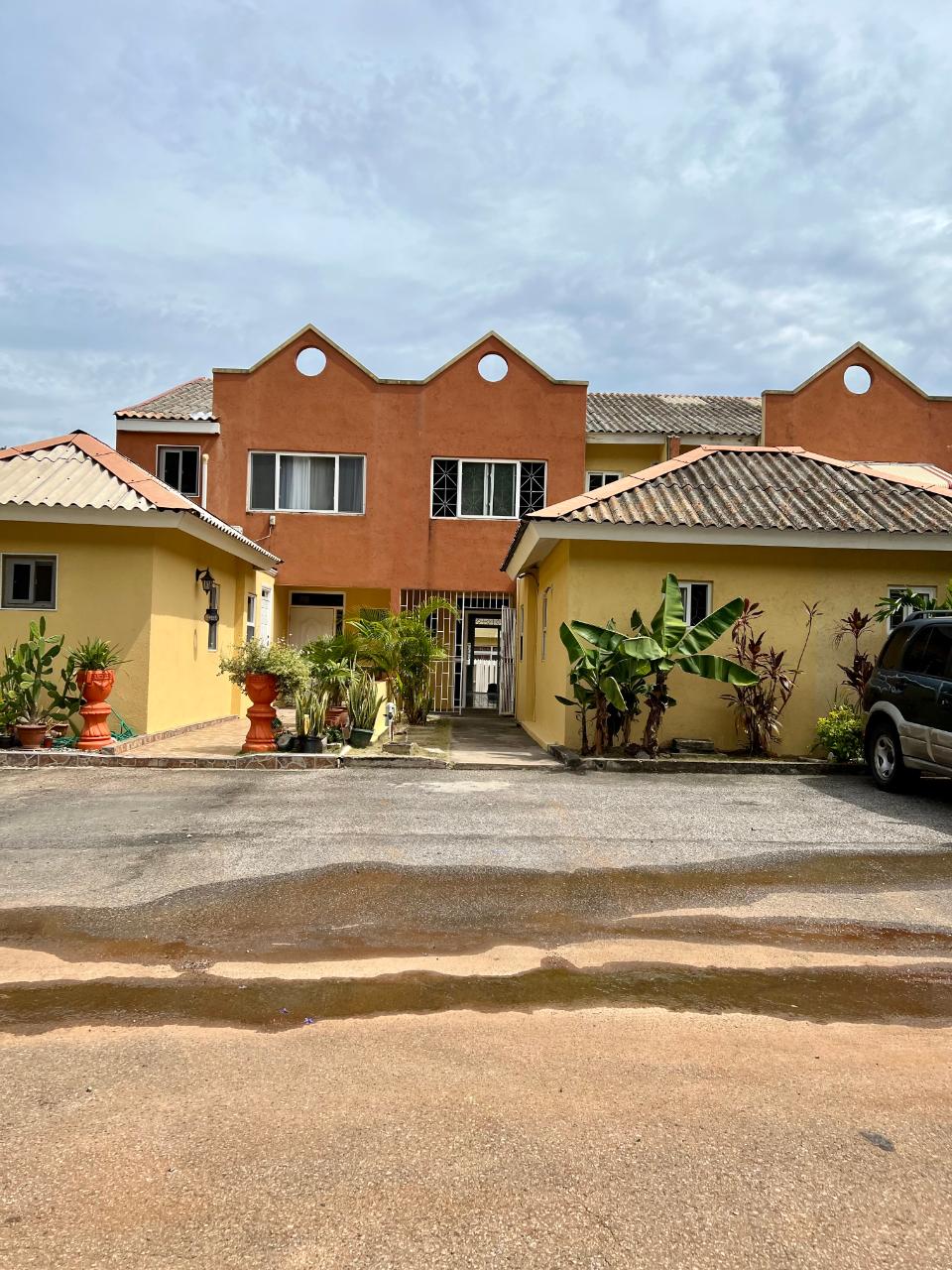 Townhouse for Rent   Kingston 19