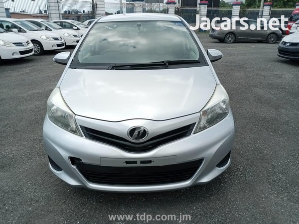 Toyota Vitz 1,3L 2012