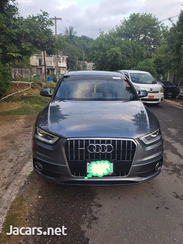 Audi Q3 2,0L 2013