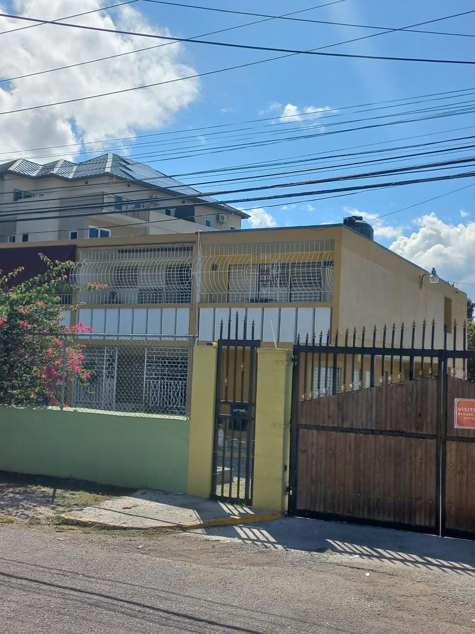 Apartment for Sale   Kingston 8