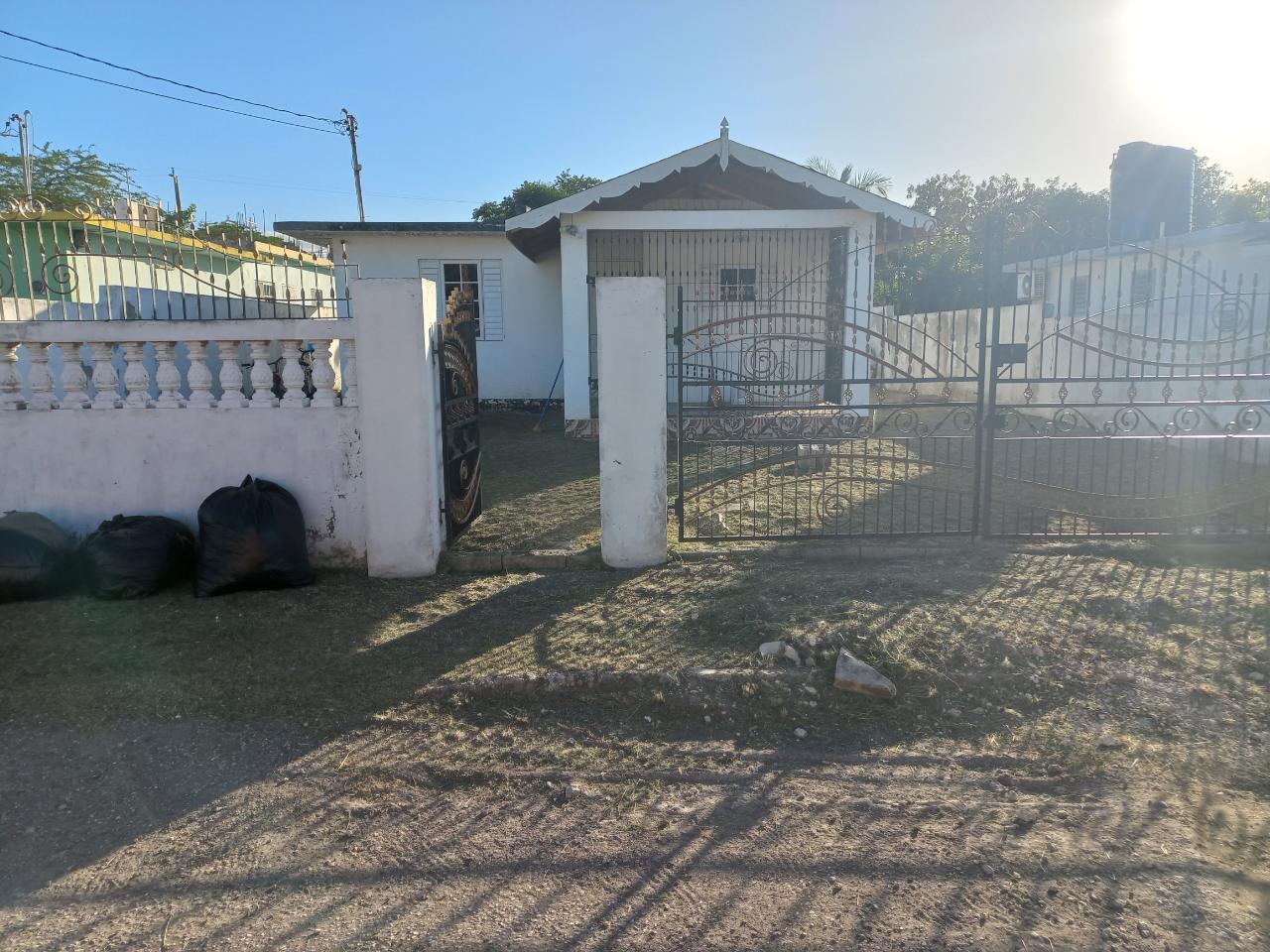 House for Sale   Spanish Town