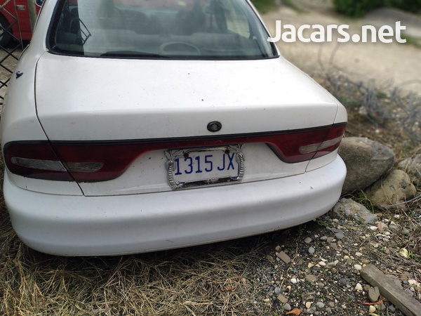 Mitsubishi Lancer 1,3L 1995