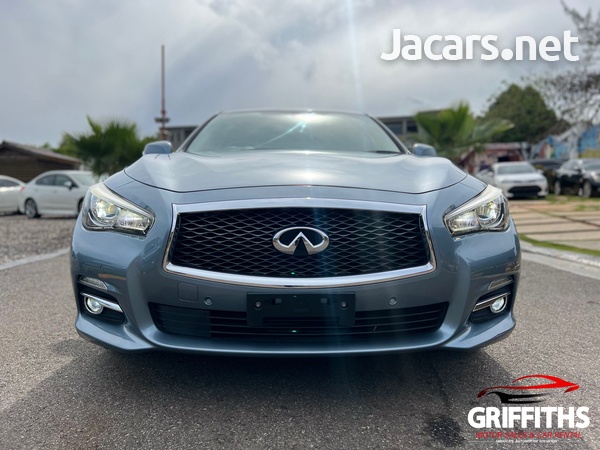 Nissan Skyline 3,5L 2015