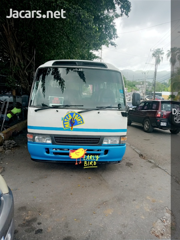 Toyota Coaster 8,0L 2005
