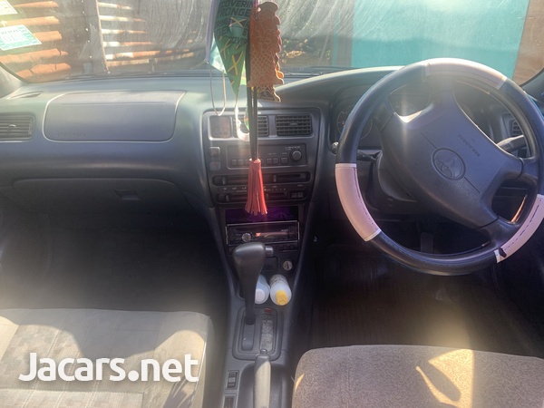 Toyota Sprinter 1,5L 1999