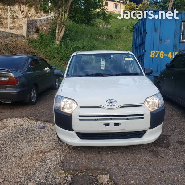 Toyota Probox 1,5L 2018