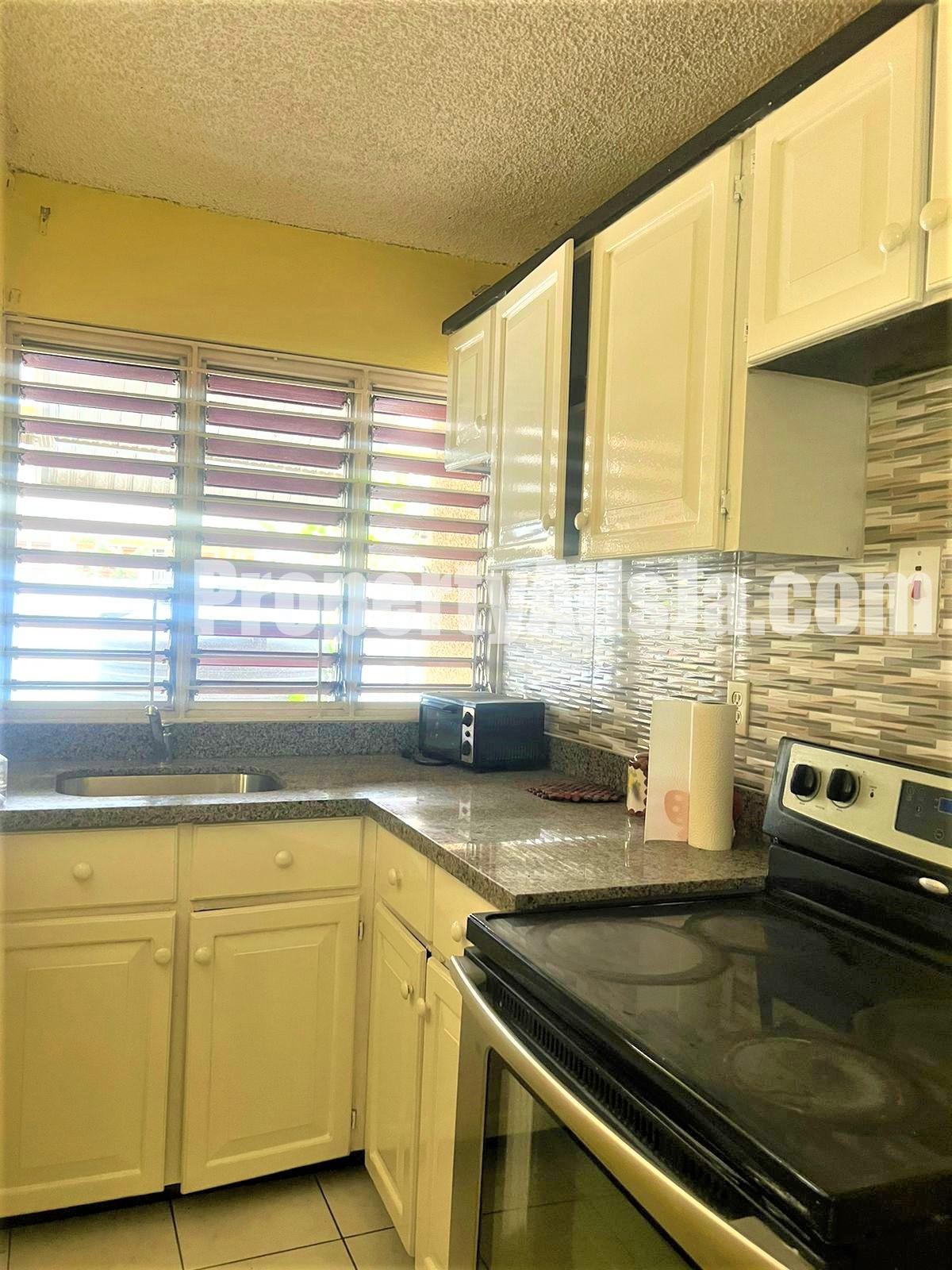 2 bed Townhouse For Rent in NEW KINGSTON, Kingston / St. Andrew, Jamaica