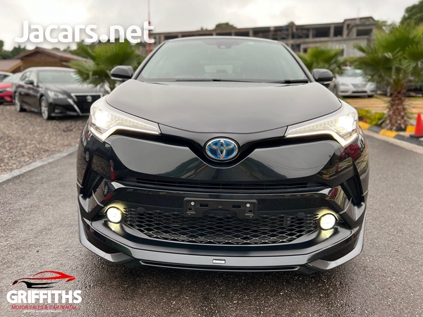 Toyota C-HR 1,8L 2017