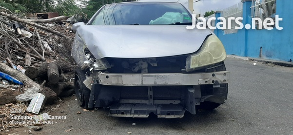 Nissan Wingroad 1,4L 2012