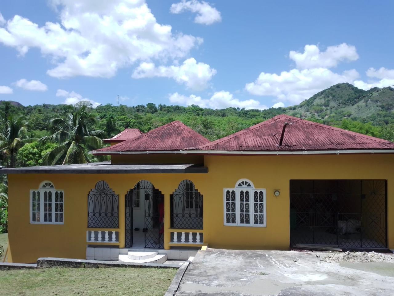 House for Sale Lambs River