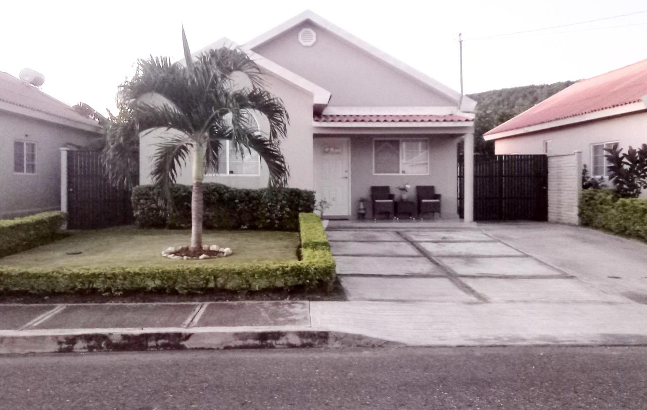 House for Sale   Spanish Town