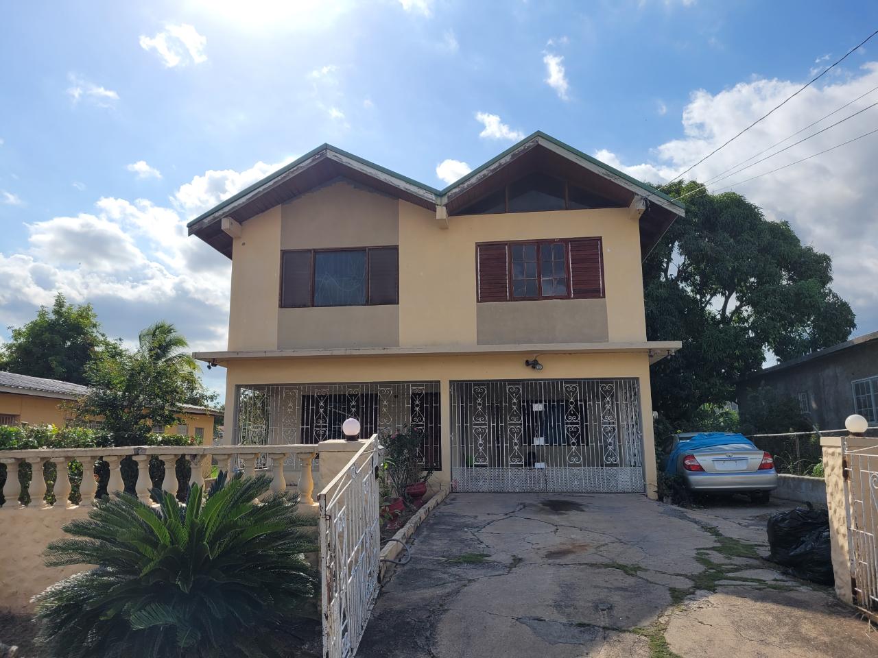 House for Sale   Spanish Town